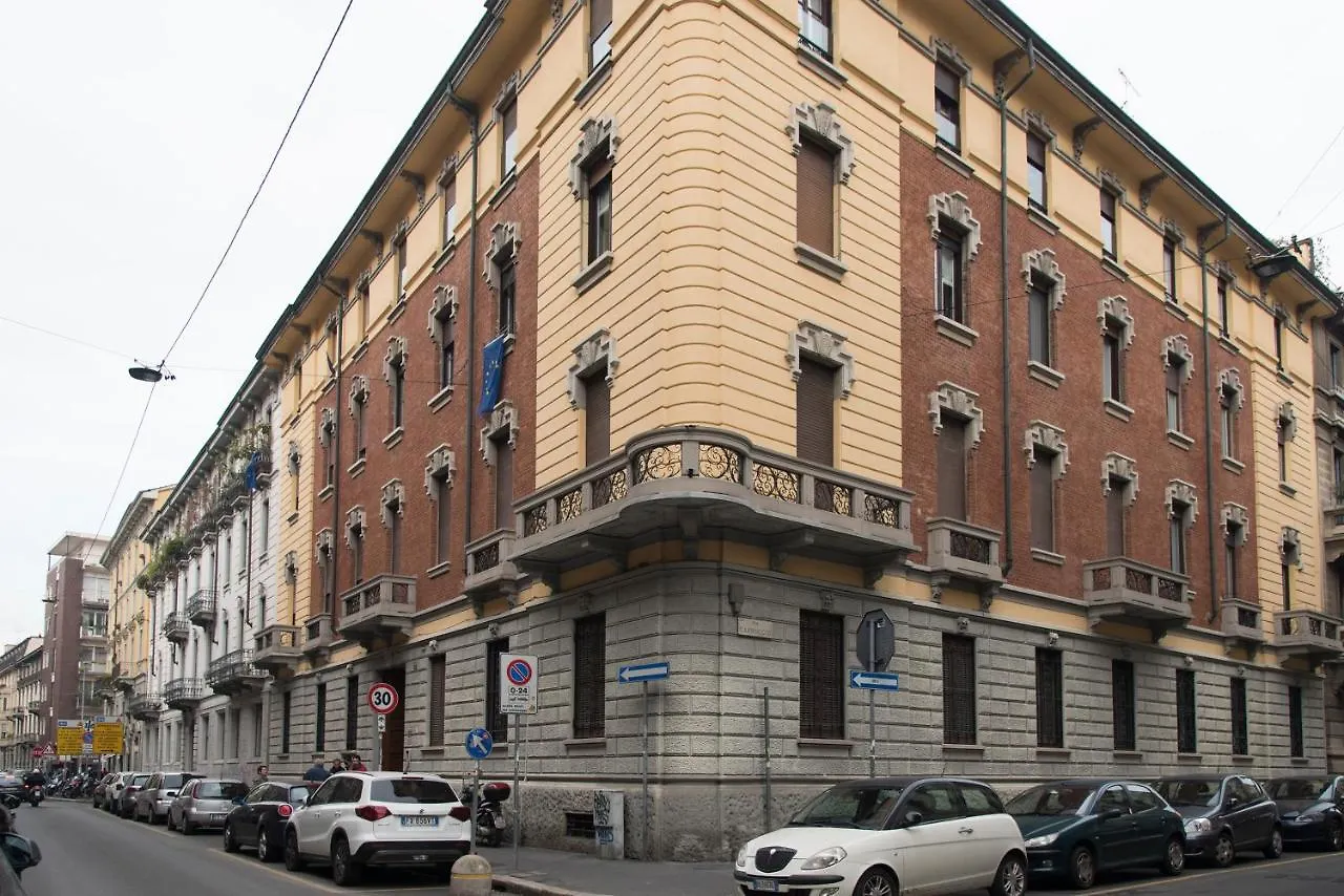 Youhosty - Ariberto 22 Milano Italia